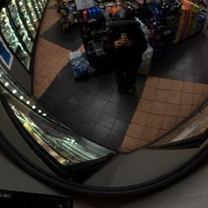 Meet your Posher, Tayler